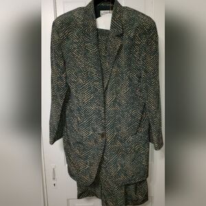 EUC Vintage LINDA ALLARD BY ELLEN TRACY Silk Jacket Skirt Suit. Size 8